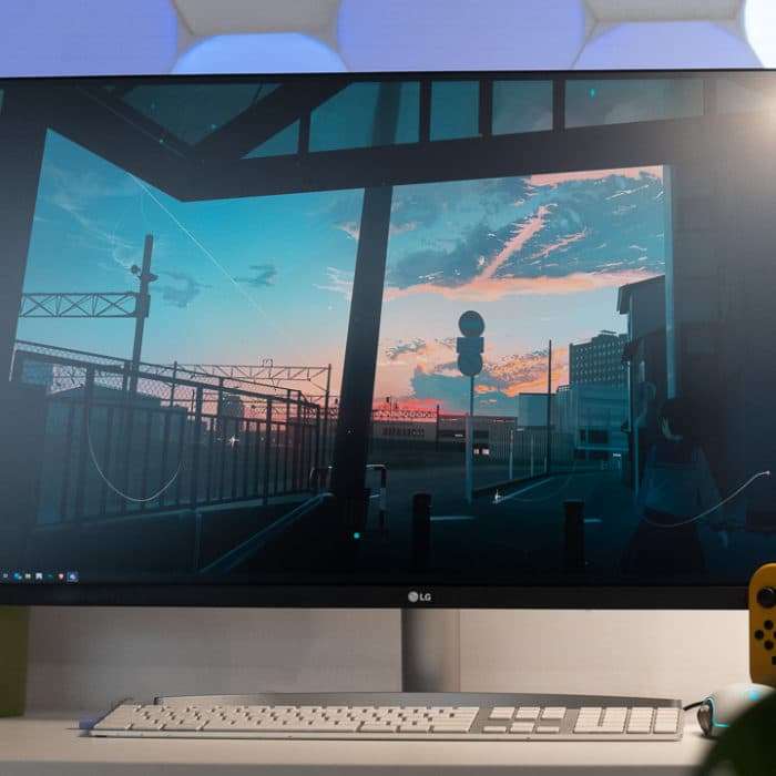 LG 4K HDR (32UN500-W) monitor review: More space to create