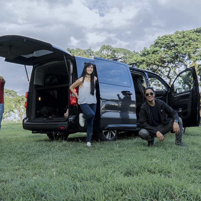 Peugeot Traveller Premium: A luxurious and spacious road trip vehicle